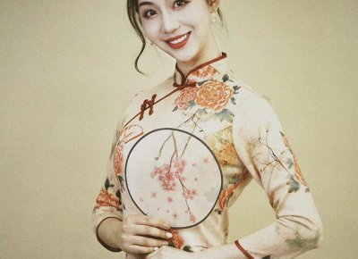 ​大学辅导员人生格言《英文初中表白情书》