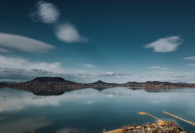 ​爬山和看风景的心情 爬山的看风景的诗词(精选65句)