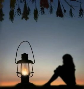 ​把情绪隐藏起来的说说 心里憋一肚子火的说说