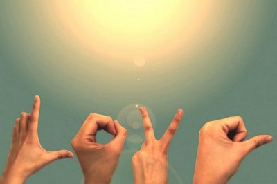 ​冬天烤火的唯美句子冬天烤火的幽默句子(精选25句)