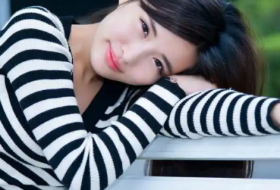 ​母亲对女儿订婚祝福语 女儿订婚妈妈发朋友圈