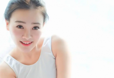 ​描写女子安静美好的句子