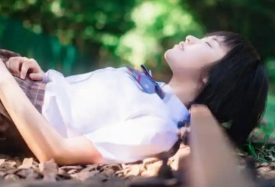 ​鼓励自己的汉语句子 赞美汉语的句子